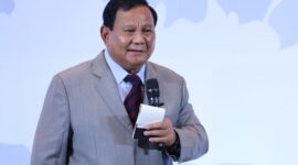 Calon presiden dari Koalisi Indonesia Maju, Prabowo Subianto dalam acara dalam 'Sarasehan 100 Ekonom Indonesia 2023' yang digagas INDEF di Menara Bank Mega, Jakarta Selatan. (Dok. Tim Media Prabowo Subianto)