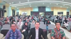 Foto : Amilin, anggota BNSP saatk menjadi narasumber dalam kegiatan Studium General di Fakultas Ekonomi dan Bisnis Islam UIN Sunan Kalijaga Yogyakarta pada 1 Desember 2023.(Doc.Ist)