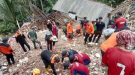 Bencana tanah longsor terjadi di wilayah Kabupaten Banjarnegara, Jawa Tengah. (Dok. BPBD Kabupaten Banjarneĝara)