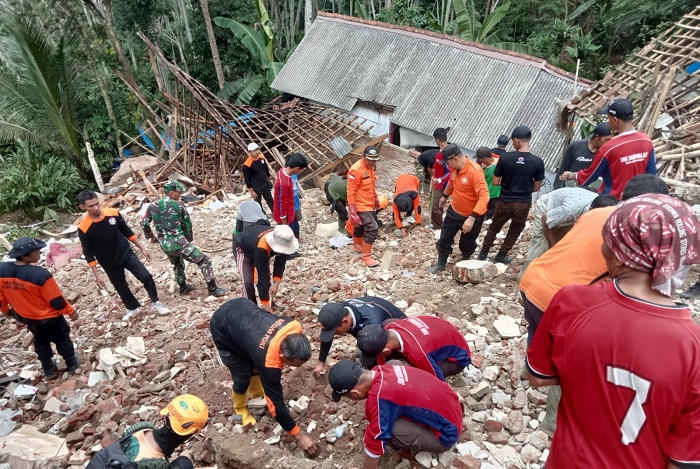 Bencana tanah longsor terjadi di wilayah Kabupaten Banjarnegara, Jawa Tengah. (Dok. BPBD Kabupaten Banjarneĝara)