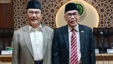 MYR Agung Sedayu, Yayasan Pendidikan Indonesia Special Consultative status ini ECOSOC United Nation bersama Ketua MK pertama Prof. Jimly Asshiddiqie, Ketua MK Pertama 2003-2008. (Dok. Pribadi)