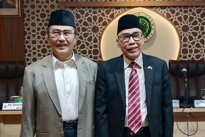 MYR Agung Sedayu, Yayasan Pendidikan Indonesia Special Consultative status ini ECOSOC United Nation bersama Ketua MK pertama Prof. Jimly Asshiddiqie, Ketua MK Pertama 2003-2008. (Dok. Pribadi)